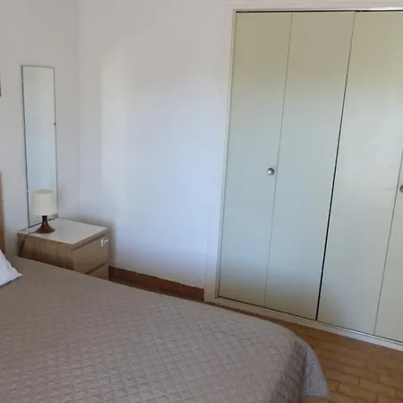 Apartment Port Camargue, 5 Pers, 350 M Plage, Grande Terrasse Plein Sud, Separee